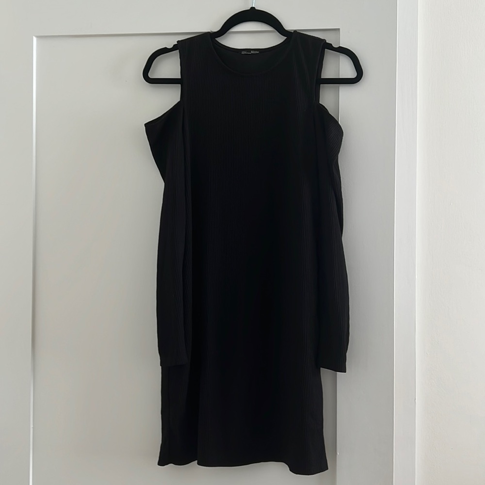 Black long sleeve mini dress